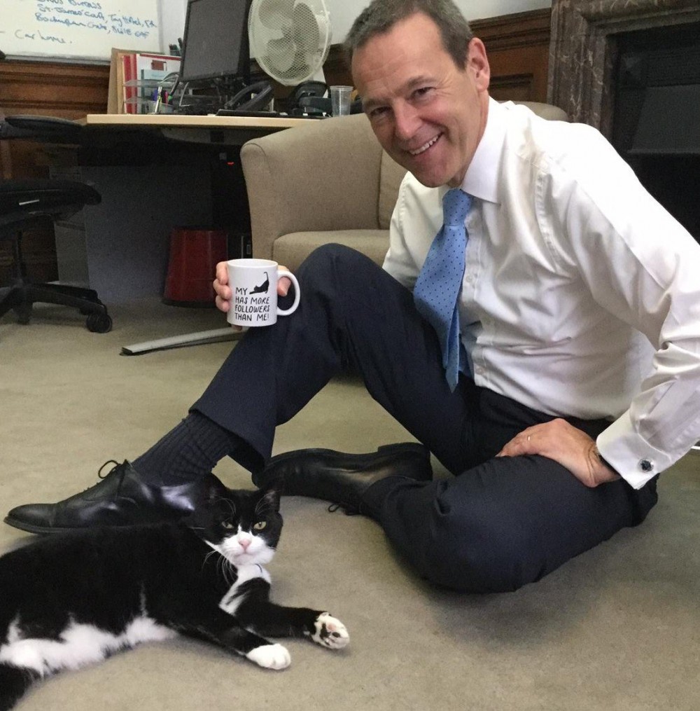 twitter/DiploMog