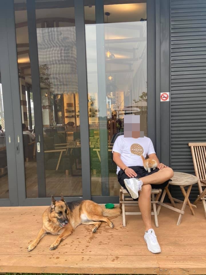 FB 德國狼犬x咨咨屁股翹翹鐵金剛 提供