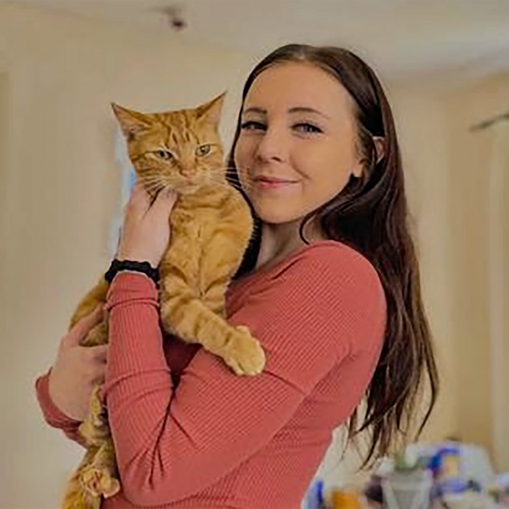 備受鄰居們寵愛的「神盜喵」