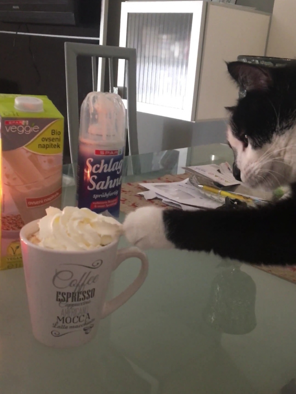 奴才：愛上後就不只一口囉！