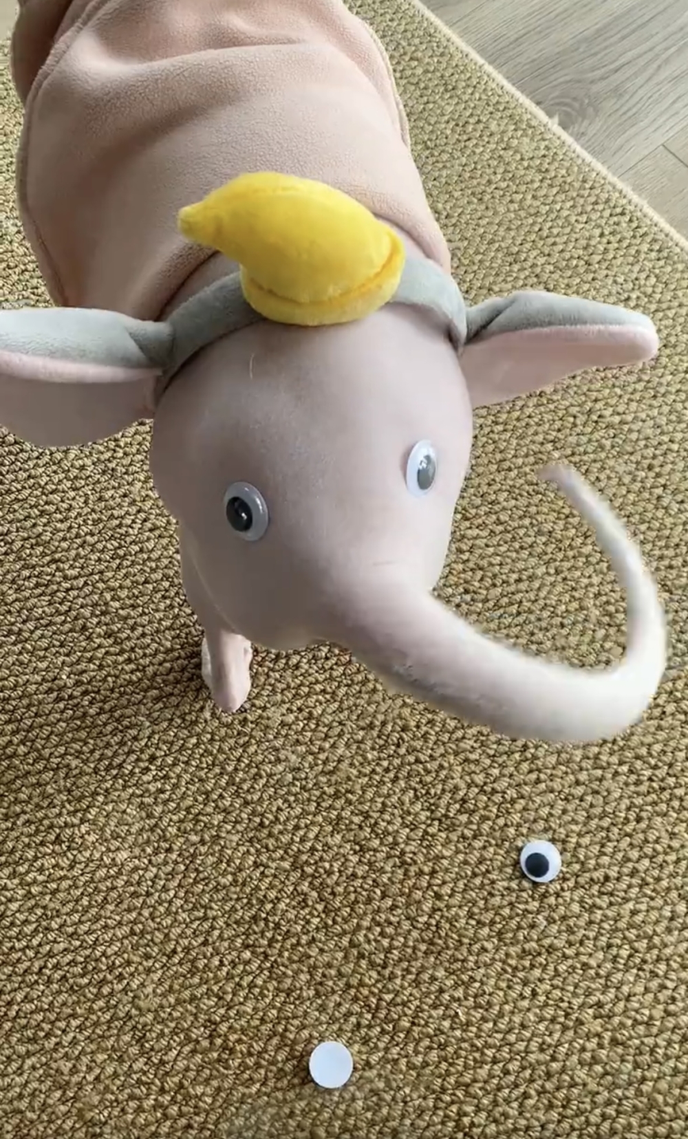 奴才：哎呀～讓我娛樂一下啦