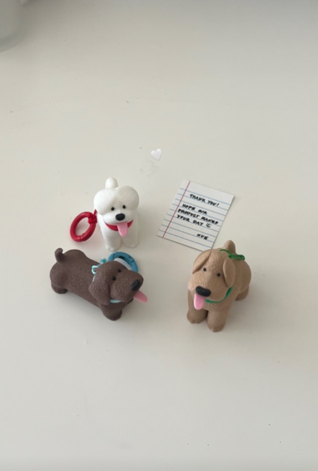 一共有三款不同的狗狗造型～