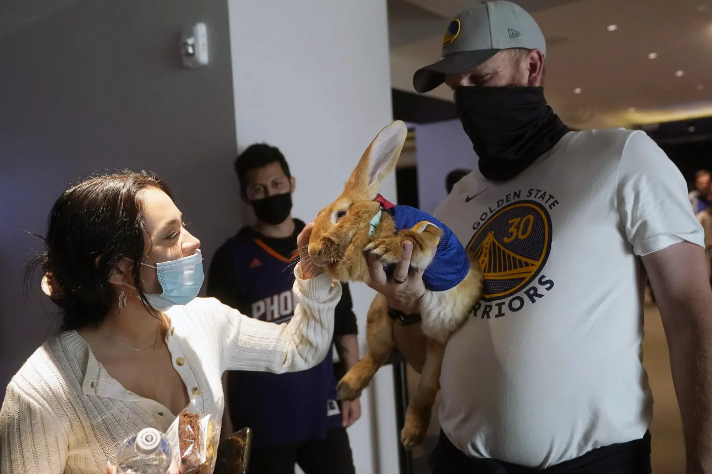 Alex在球場上所做的善事，已經成為了大家共同珍視的回憶。