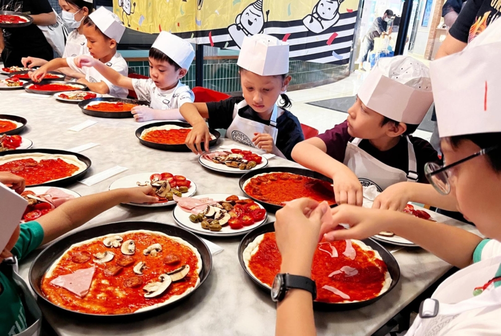 記得來參加這個夏日限定的玩水派對，一起拍照打卡、清涼消暑！