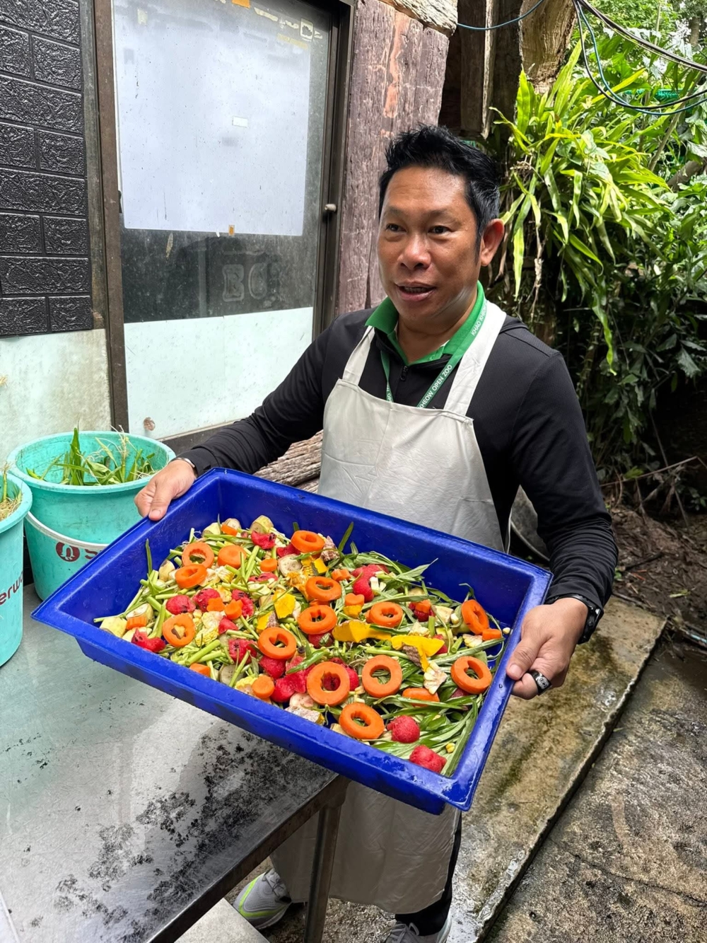 飼養員沒有在手軟的啦！