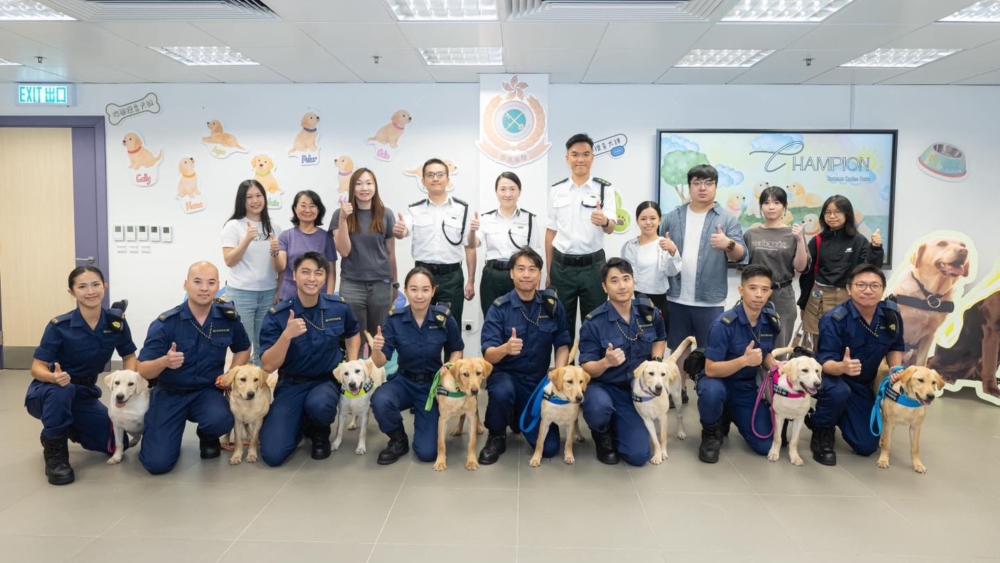 等到牠們通過層層考驗，香港的口岸、機場、碼頭等地就將出現這些小傢伙努力工作的身影啦！ 
