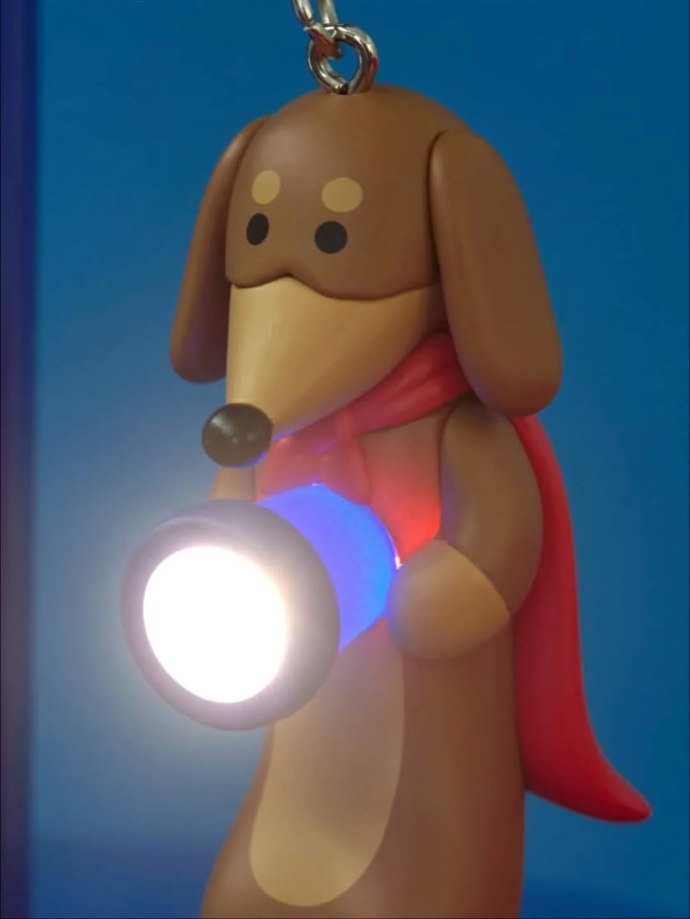 臘腸狗手電筒太可愛啦～