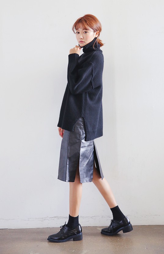 stylenanda http://en.stylenanda.com/product/pointed-toe-lace-up-shoes/141387/?cate_no=77&display_group=1