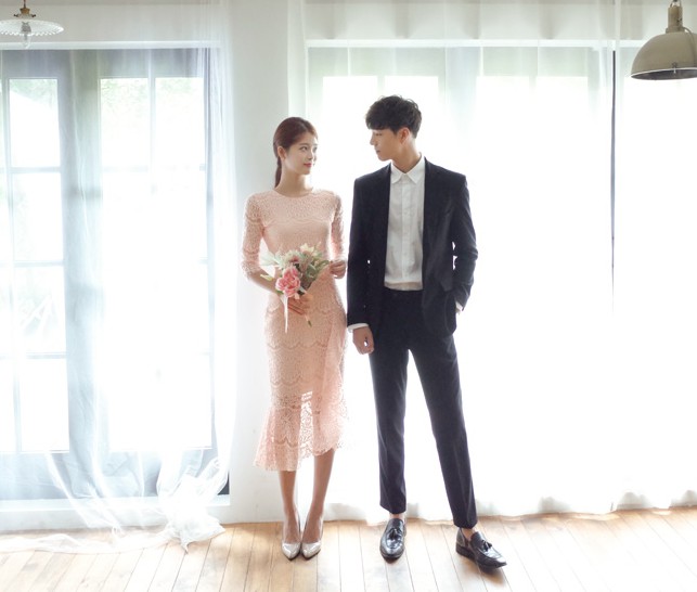 cherrykoko http://en.cherrykoko.com/product/made-up-shirt/37576/cid/537