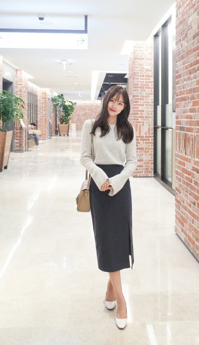 cherrykoko http://en.cherrykoko.com/product/vour-skirt/37076/cid/543