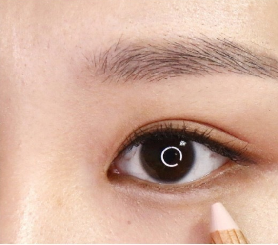 eye makeup