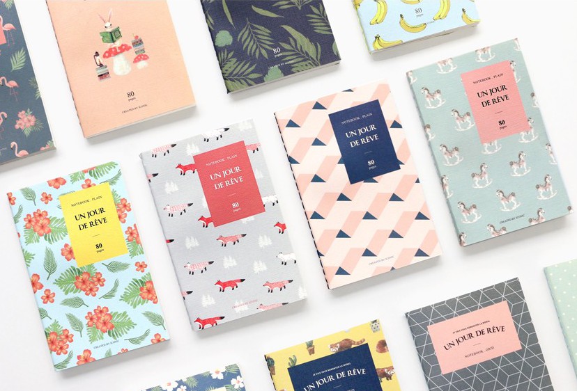 10x10shop http://www.10x10shop.com/product/%E6%A0%87%E5%BF%97%E6%80%A7%E7%9A%84%E5%8F%A3%E8%A2%8B%E9%92%9E%E9%9D%A2/32714/cid/706