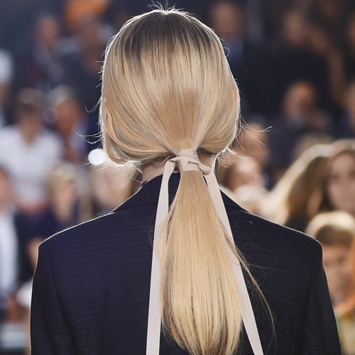 weheartit http://weheartit.com/entry/237827034/search?context_type=search&context_user=krilovski&page=11&query=ribbon+hair