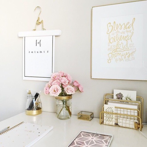 WEHEARTIT