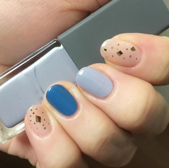 nails