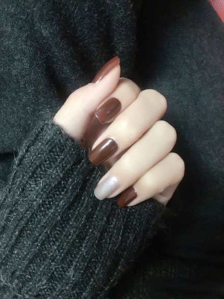 NAILS
