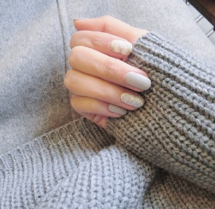 NAILS