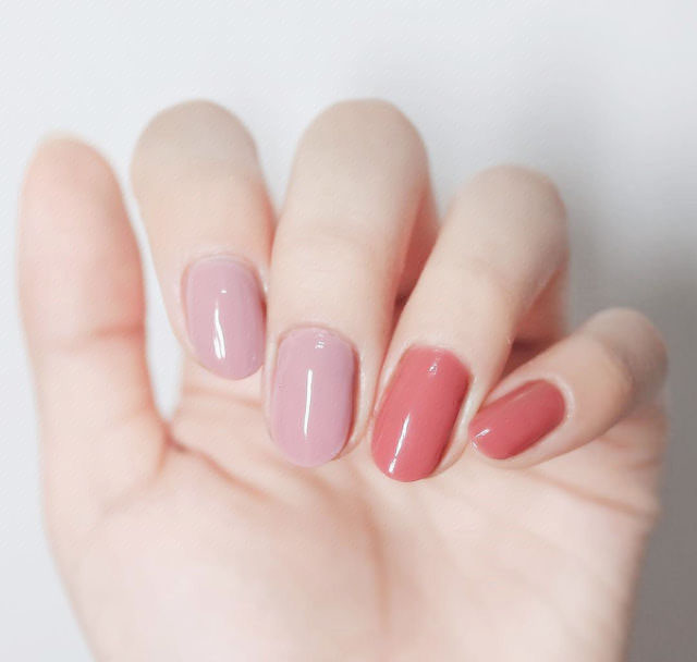 nails