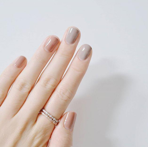 nails