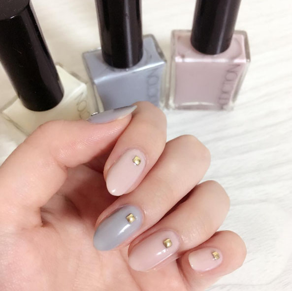 nails