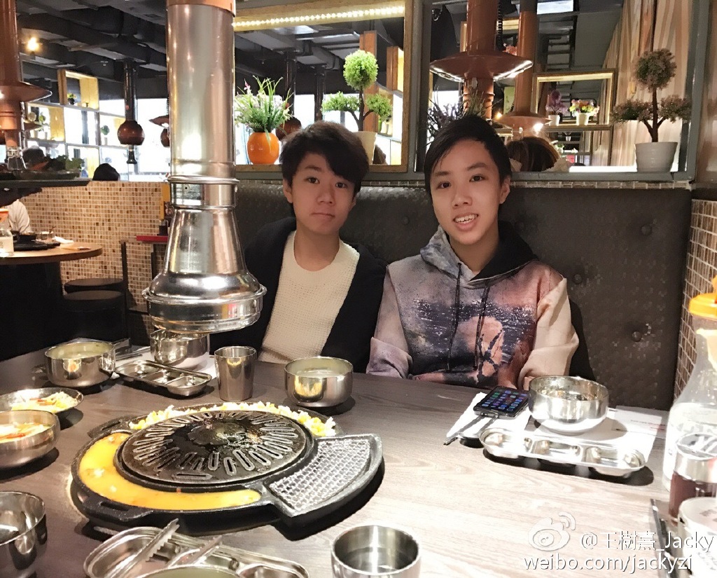 6a5f8515jw1fbg2scryagj20x30qodr1