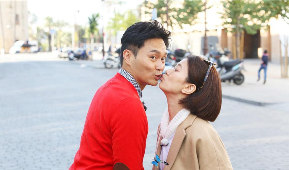 9eb76a76jw1faspsnor85j20rs0iidhm