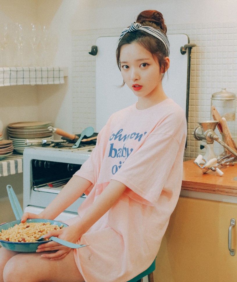 pinkage http://www.pinkage.co.kr/m/product.html?branduid=2994&xcode=043&mcode=002&scode=&type=Y&sort=order&cur_code=043&GfDT=Zm13UA%3D%3D