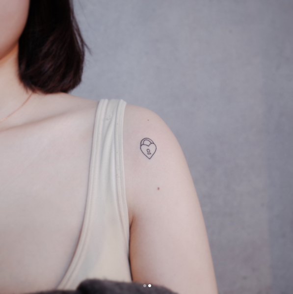 ssstattoo08