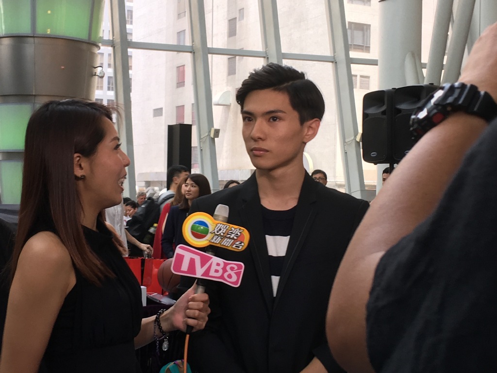 4d804927gw1f5asn24wunj23402c07wh