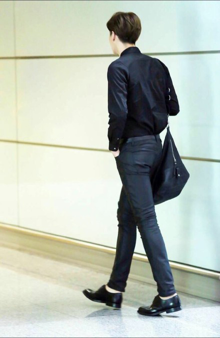 6f0399ebgy1fic6ztaxxfj20n80zk0vu