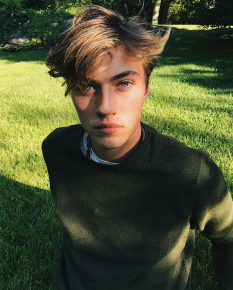 lucky blue smith