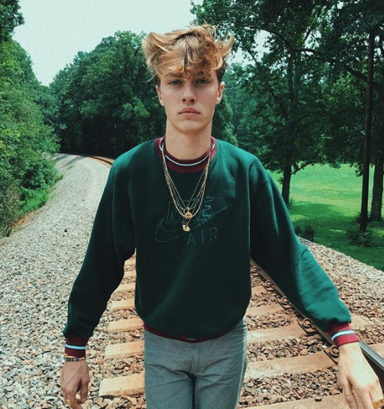 lucky blue smith