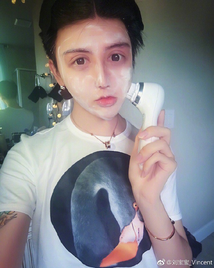 006rEKobgy1fhtiq1610rj315o1g3ka5