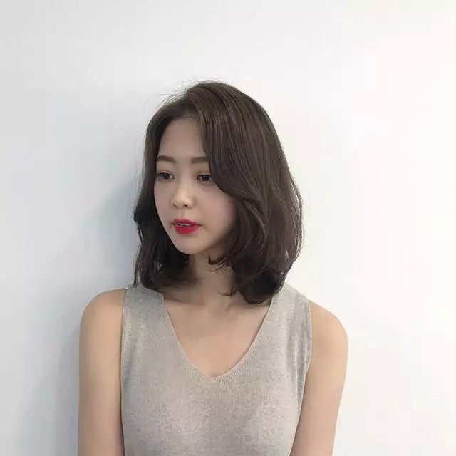 92220d38ly4fjnqxr8xvaj20hs0hsjrg