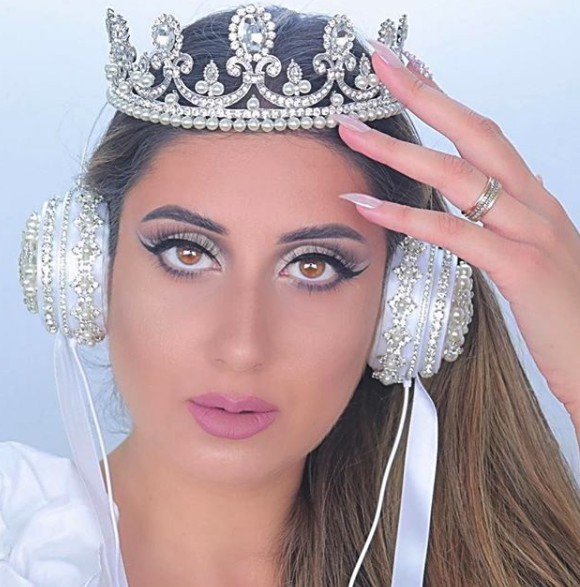 headphone