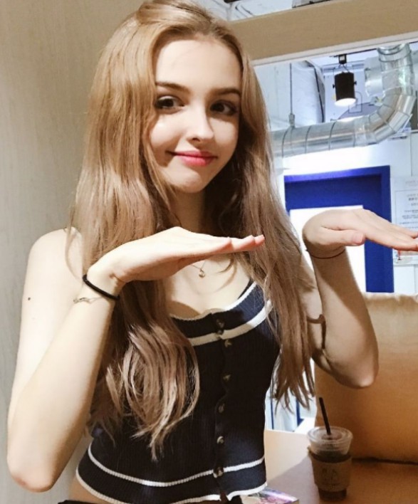 Screen Shot 2017-09-21 at 4.40.27 PM