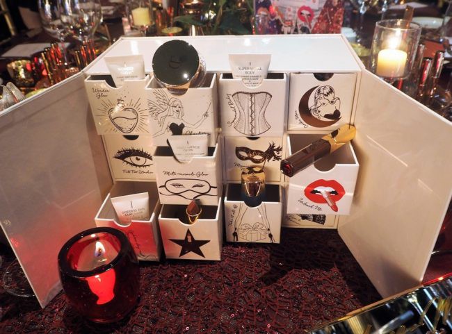 charlotte-tilbury-advent-calendar-2017-contents-photos-650x481