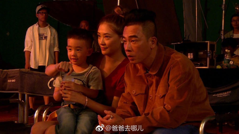 e0f855c3gy1fj1vugesxyj21hc0u0dop