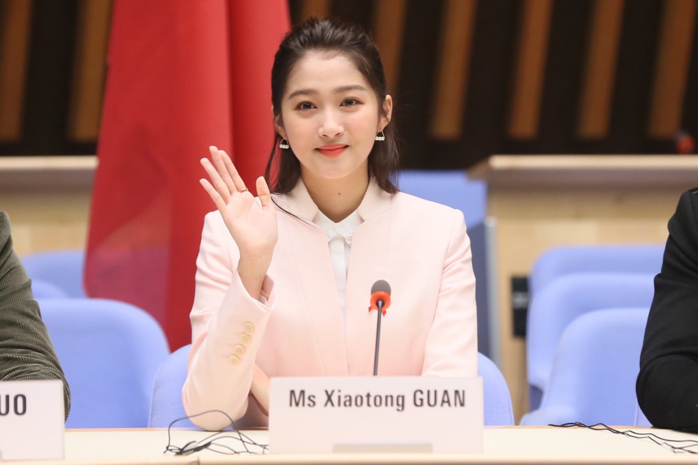 006EPQr0gy1fksygkrt00j31nw13w48v