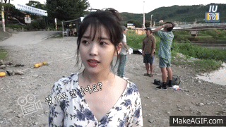 IU_TV_Kkot_Galpi_2_Album_Making_1