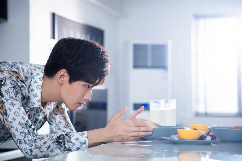 006Q03xKly1fj4cmc3ej4j32wl1xq1l1