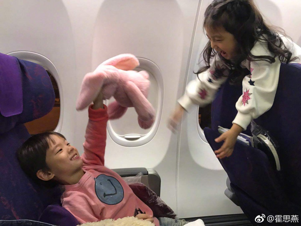 4923db2bgy1flbzg1y2nlj21400u076x