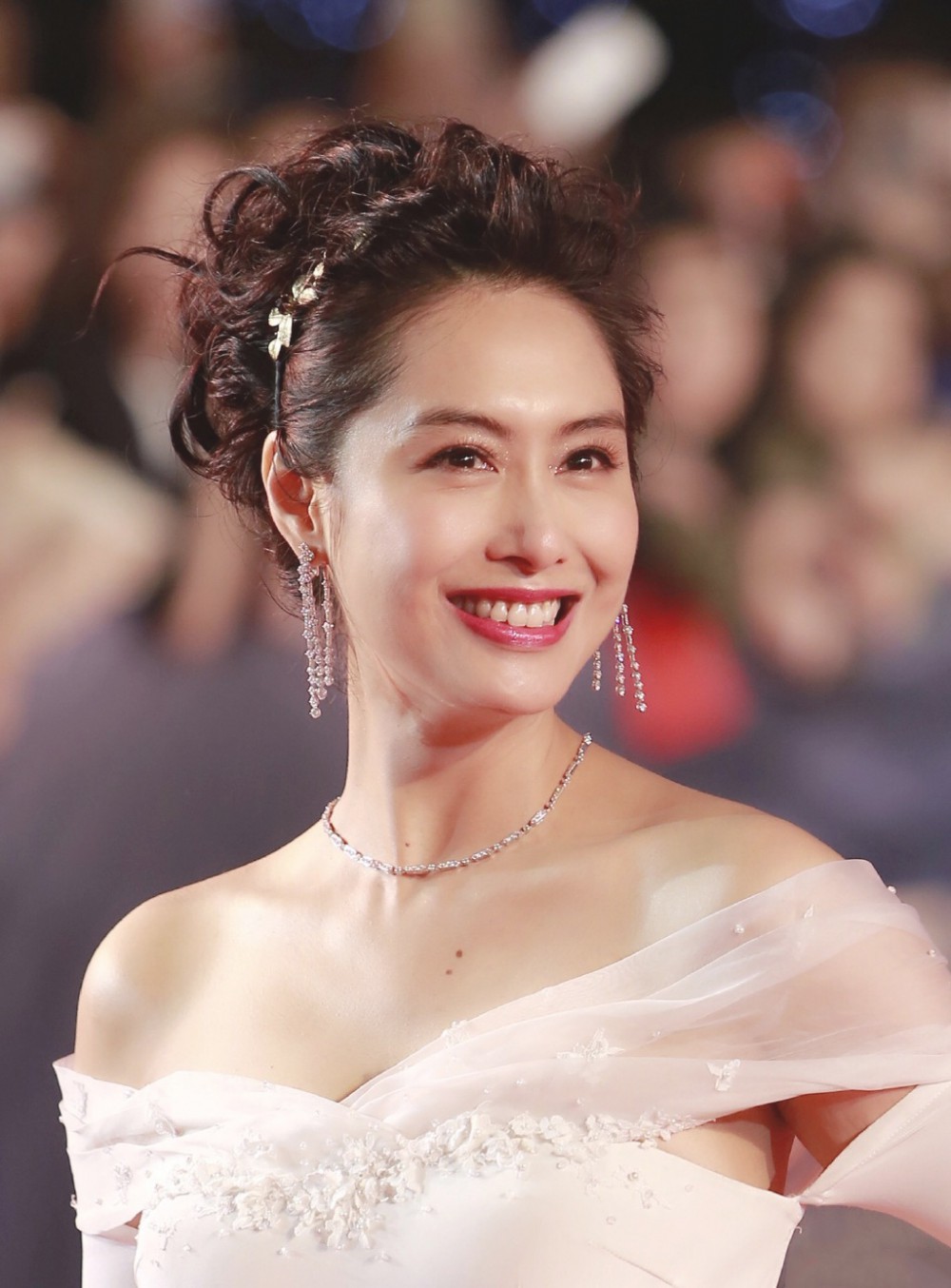 6986bee6jw1f3b90q66vhj21511jkk3v