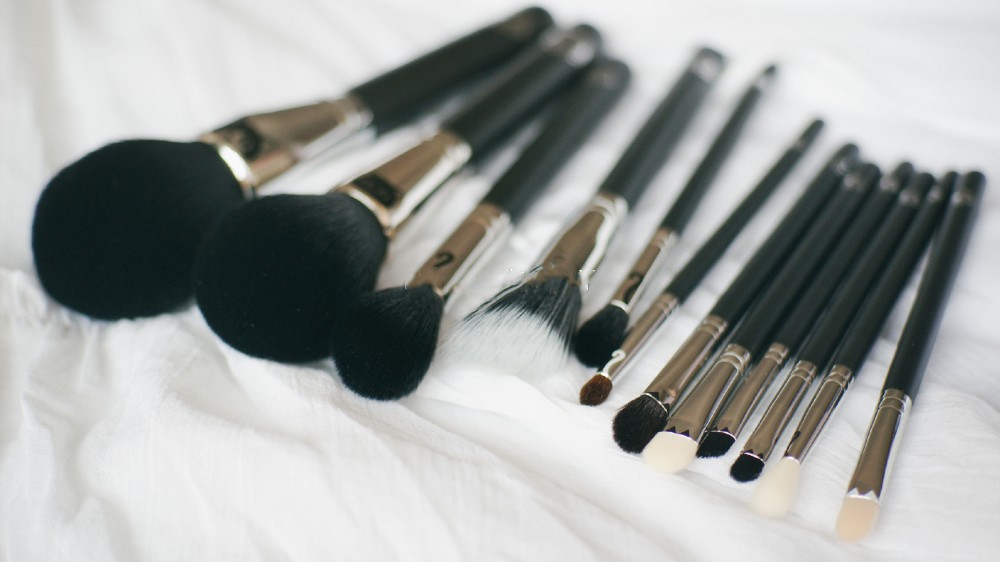 7175821fly1fecue99jkij21kw0vz1l3