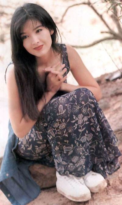 7c9a24bfly1fl4wev0zktj20b40io750