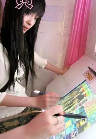 A3045245737D847F5050695BA60ACECC64DD0884_size28_w381_h549