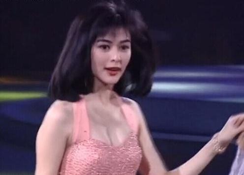 eb4a8f1egy1fl55aerbicj20ds09wmxo