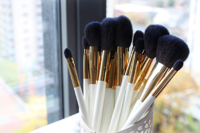 new005MMZwTgy1flejif3n3kj31ww1ww7wh