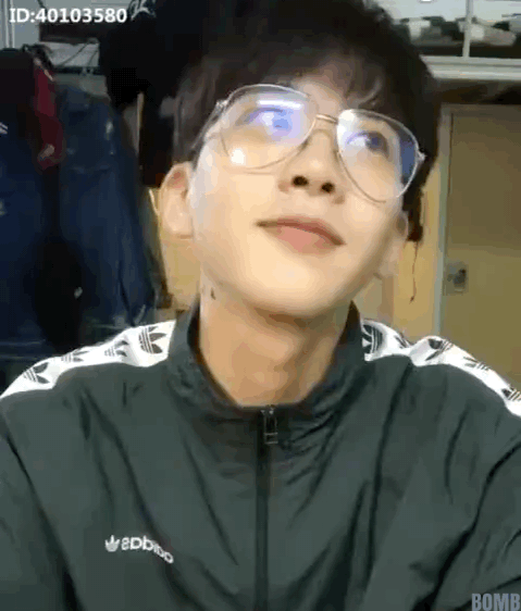 005Y2C0vgy1fmf20qcta5g30db0fmx6u