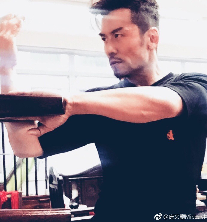 663d0ca4gy1fh9bg6gfumj20qp0sladi